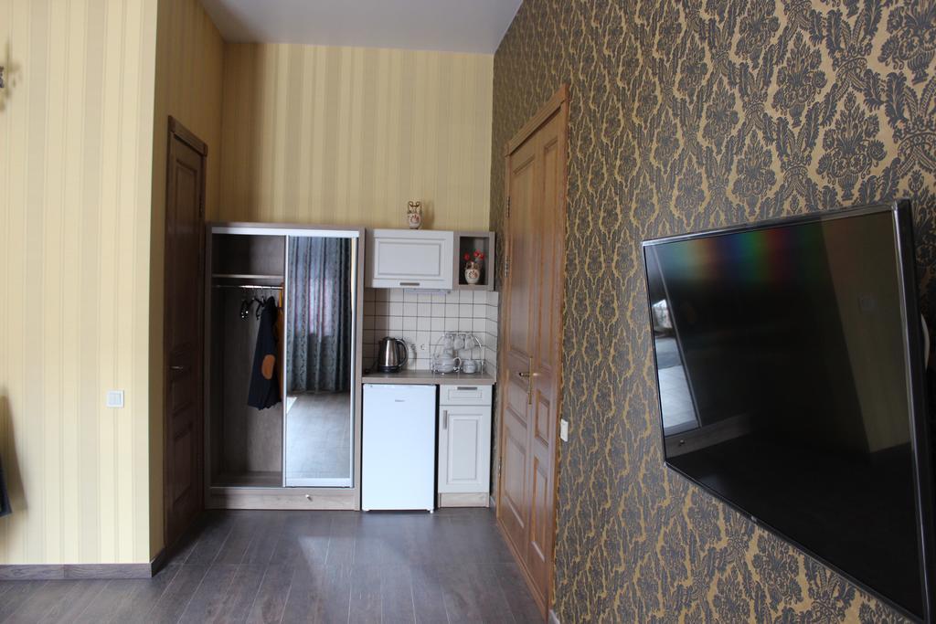 ホテル Barin House スームィ エクステリア 写真